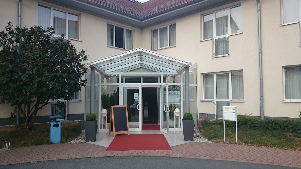 Hotel Ilmtal Mellingen Екстер'єр фото